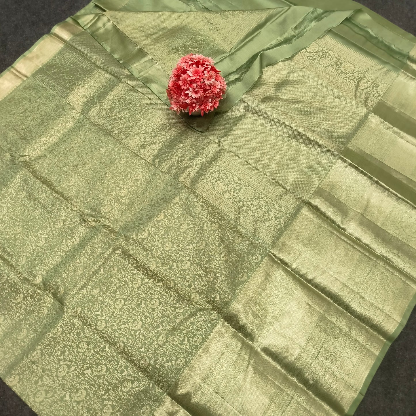 Pure Kanchi Pattu Resham Silver Zari Saree