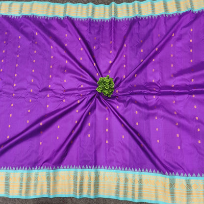 Gadwal Pattu Pure Resham Handloom Saree