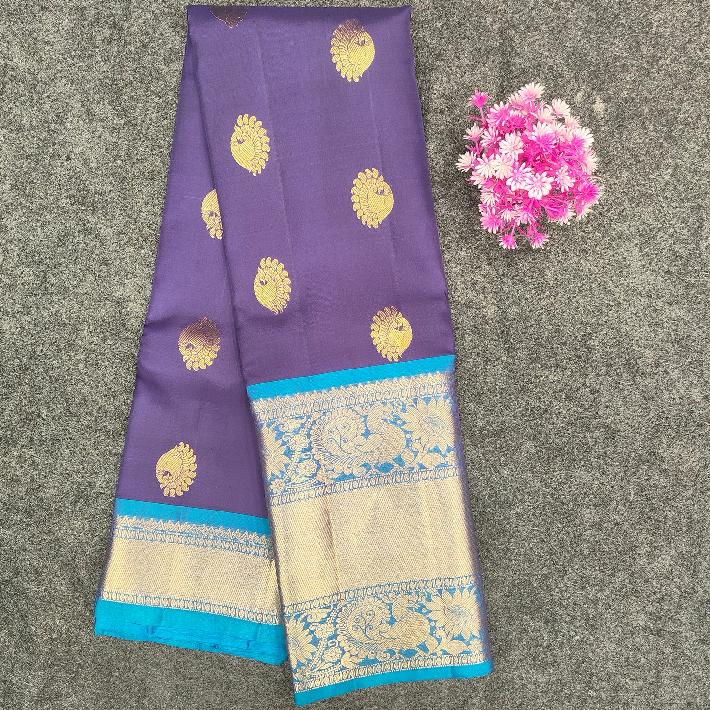 Kanchi Pattu Handloom Butta Sarees