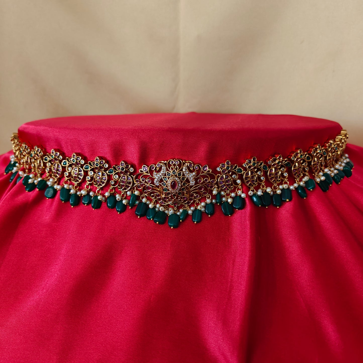 Beautiful Jadau Kundan Chain Type Vaddanam