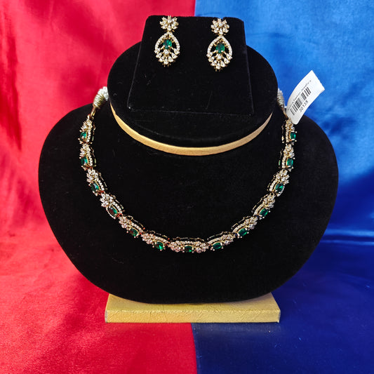 Beautiful Mini Haaram In Green Stone