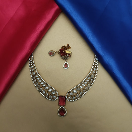 Elegant Victorian Kante Necklace