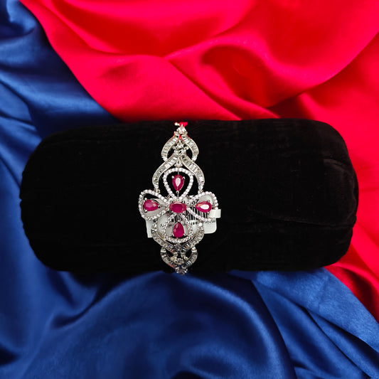 Beautiful Silver Bracelet In Ruby Stone
