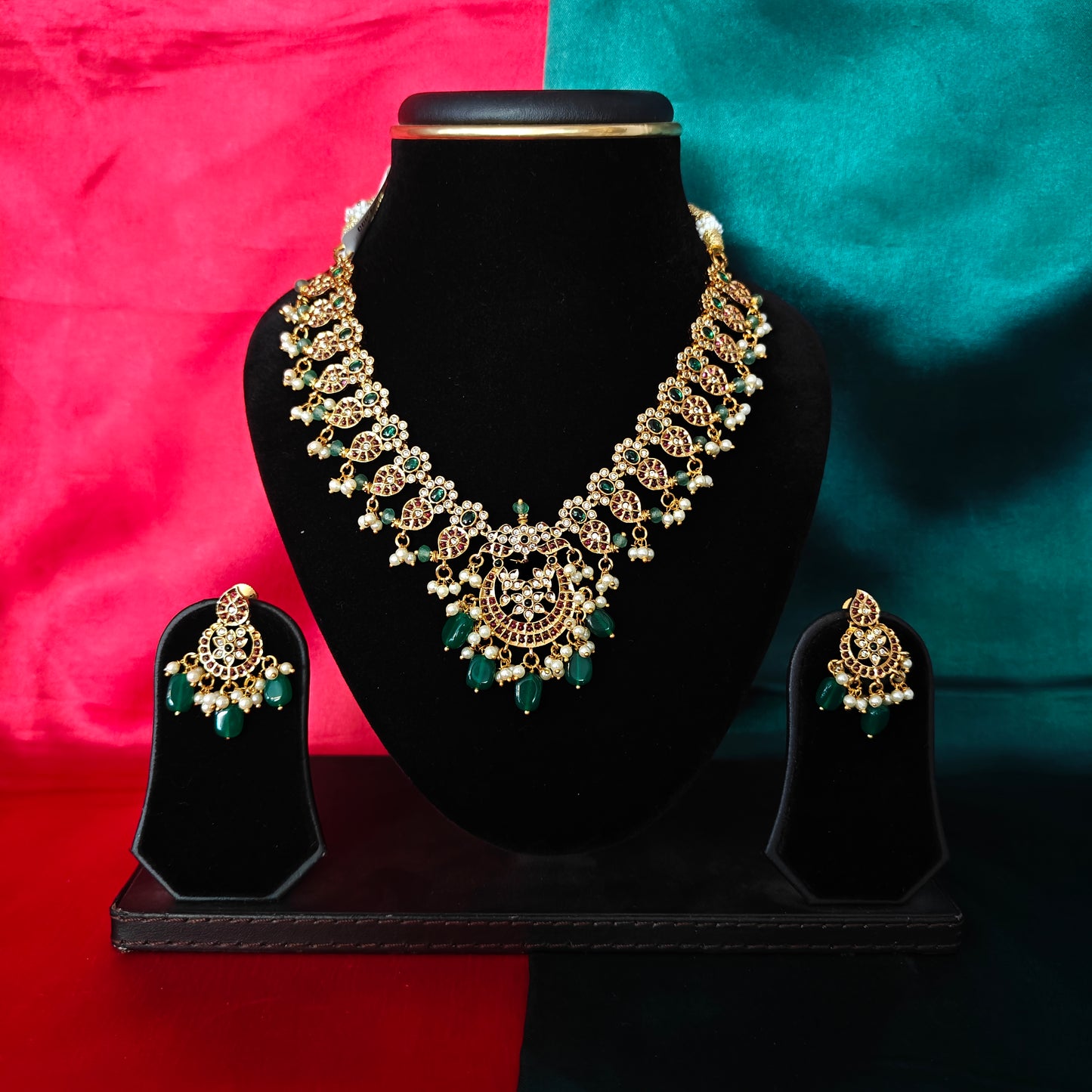Beautiful Nakshi Short Necklace