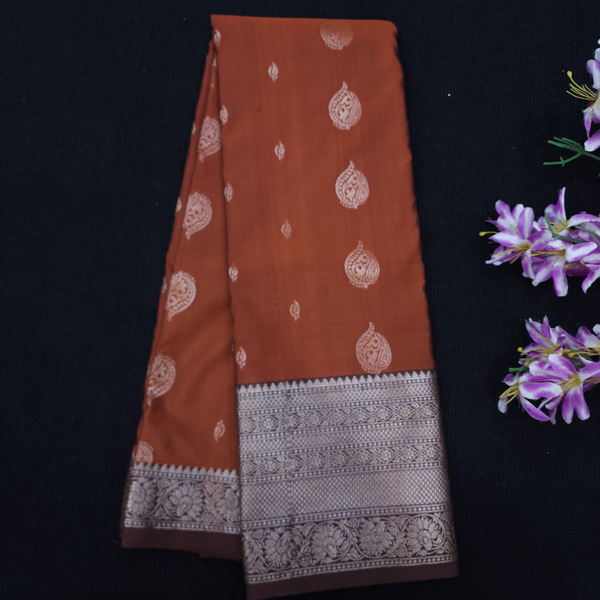 Banaras pattu saree ✨️