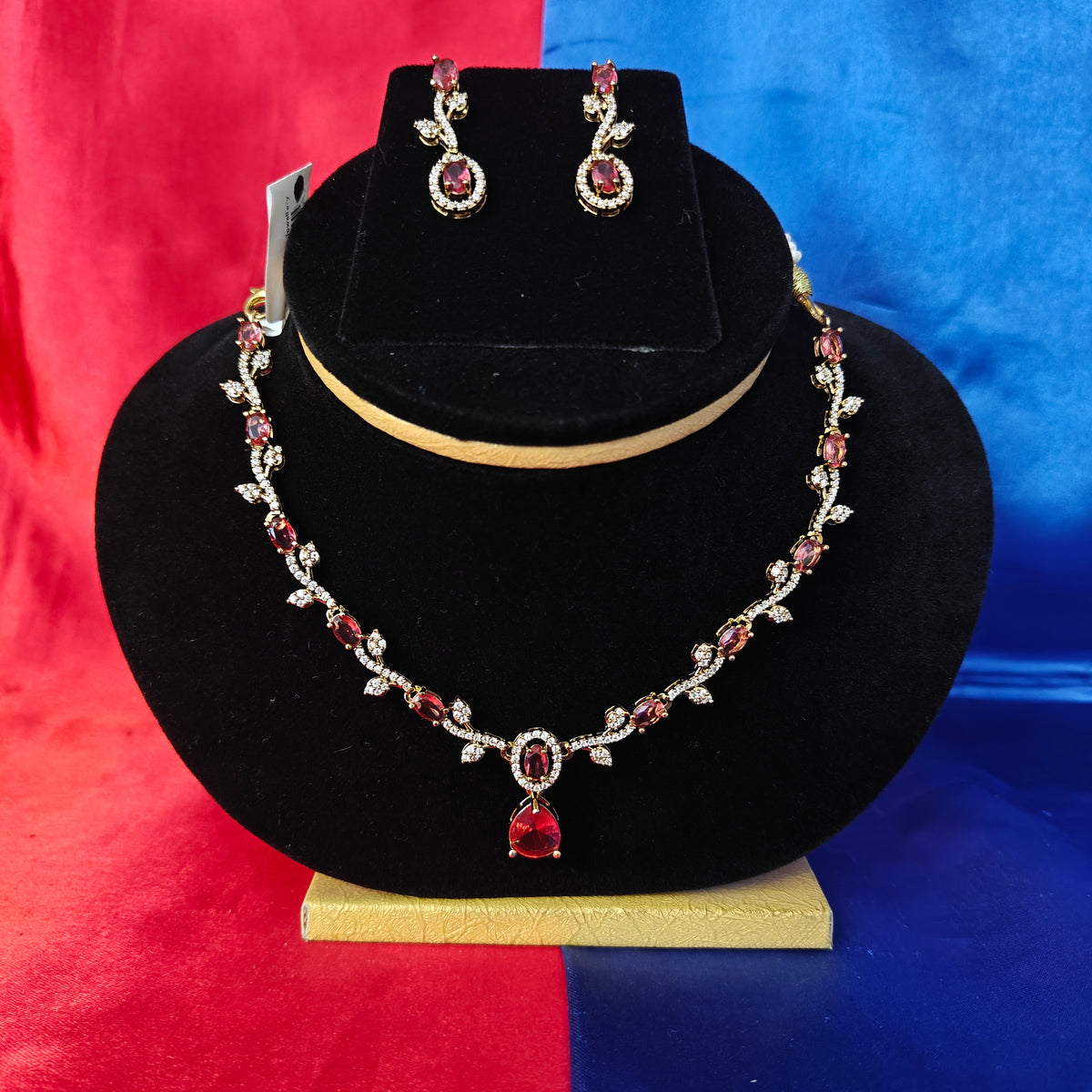 Beautiful Mini Haaram In Maroon Stone