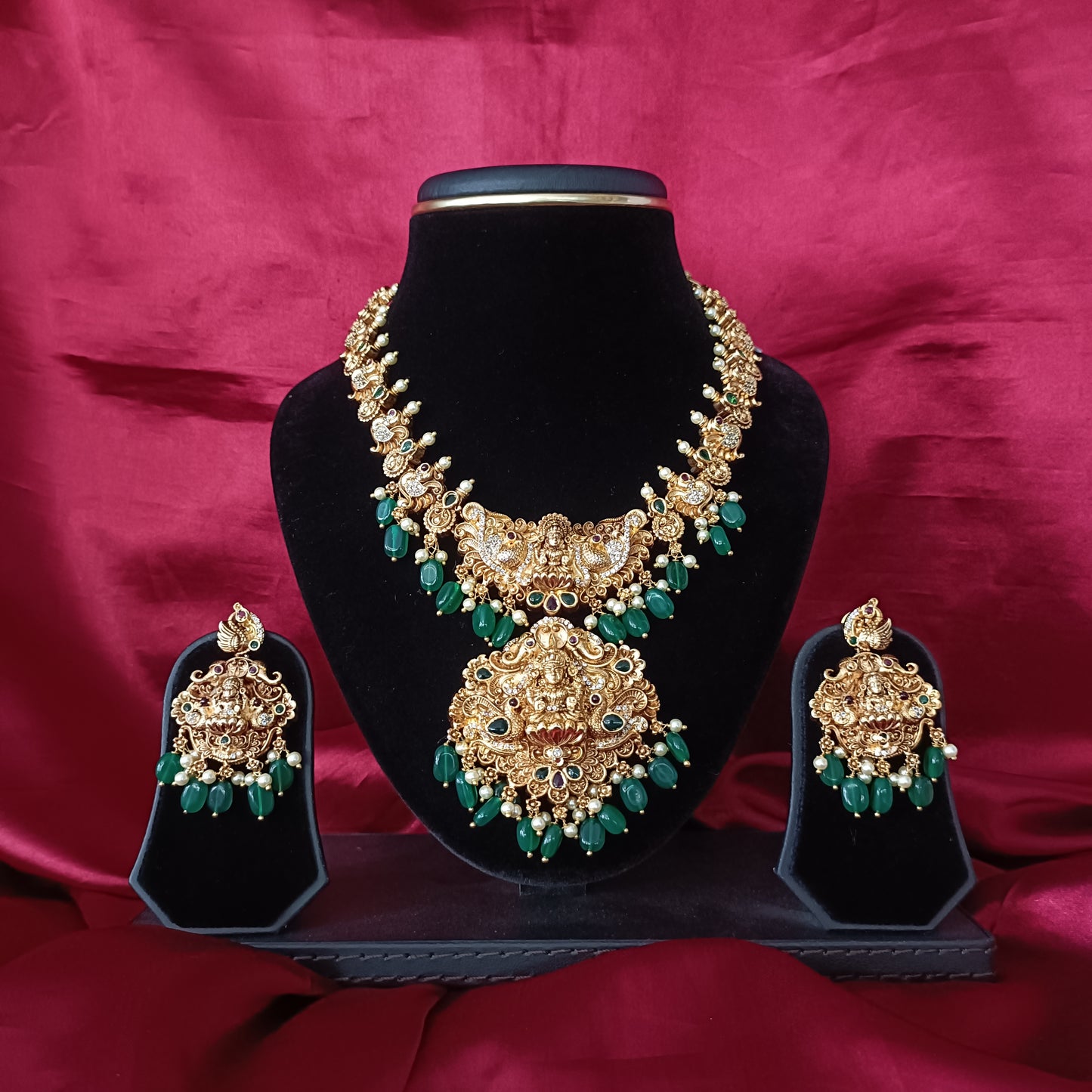 Beautiful Nakshi Short Necklace