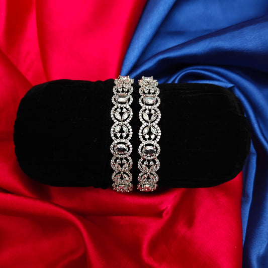 Beautiful Silver Bangle