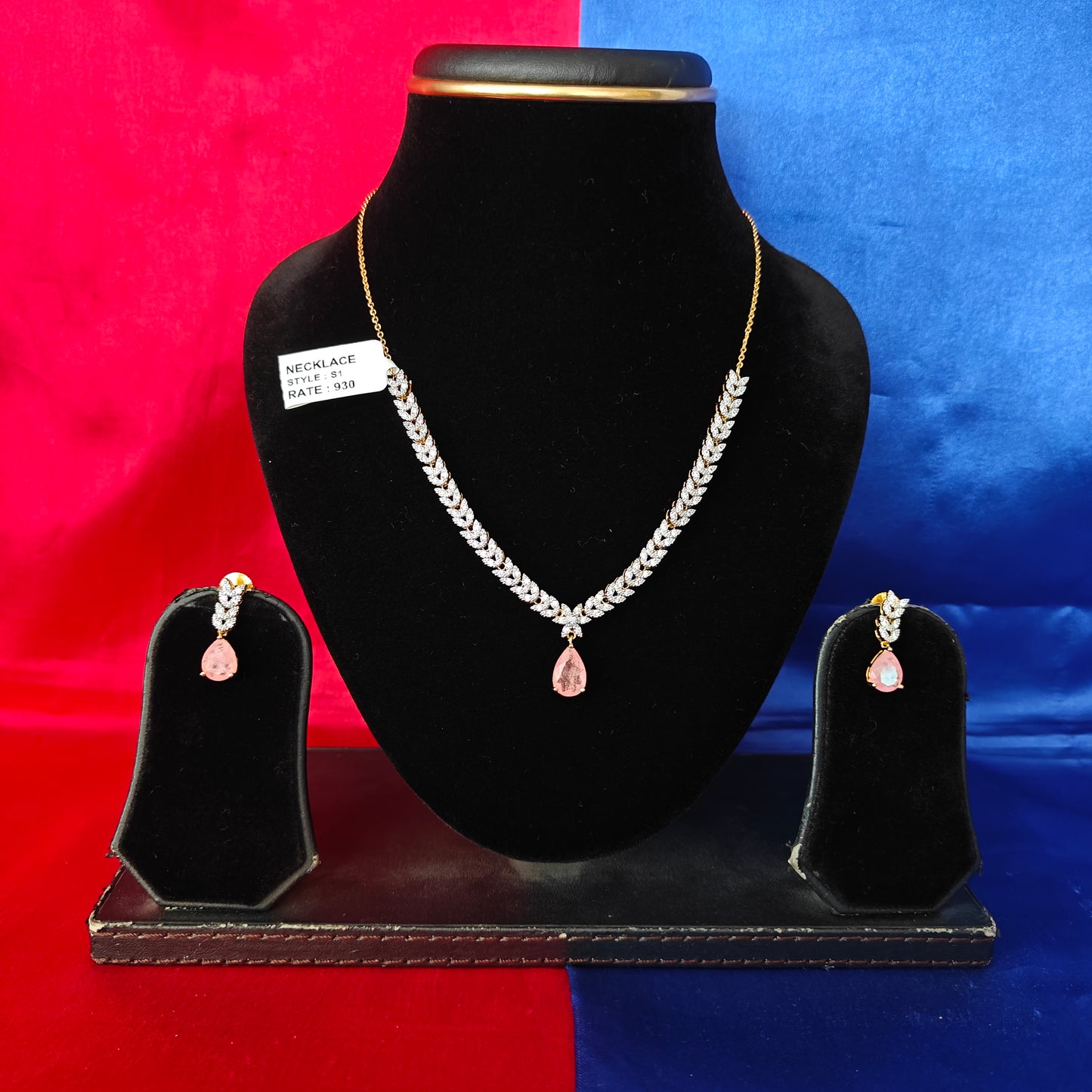 Beautiful GJ Short Necklace In Baby Pink Stone