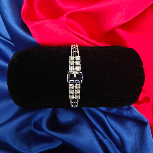Beautiful Silver Bracelet In Purple Stone