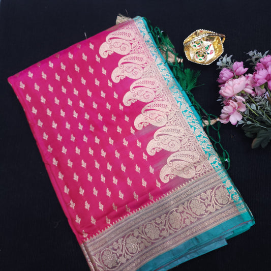 Trending Banaras Vintage saree