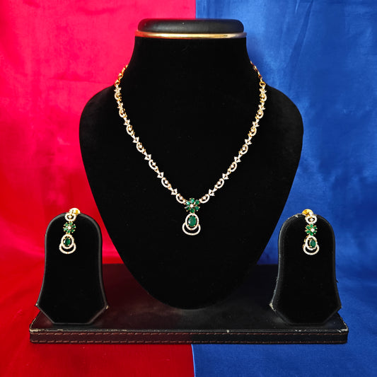 Beautiful CZ Short Necklace In Green Stone