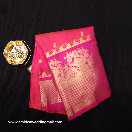 Semi Gadwal Pattu saree