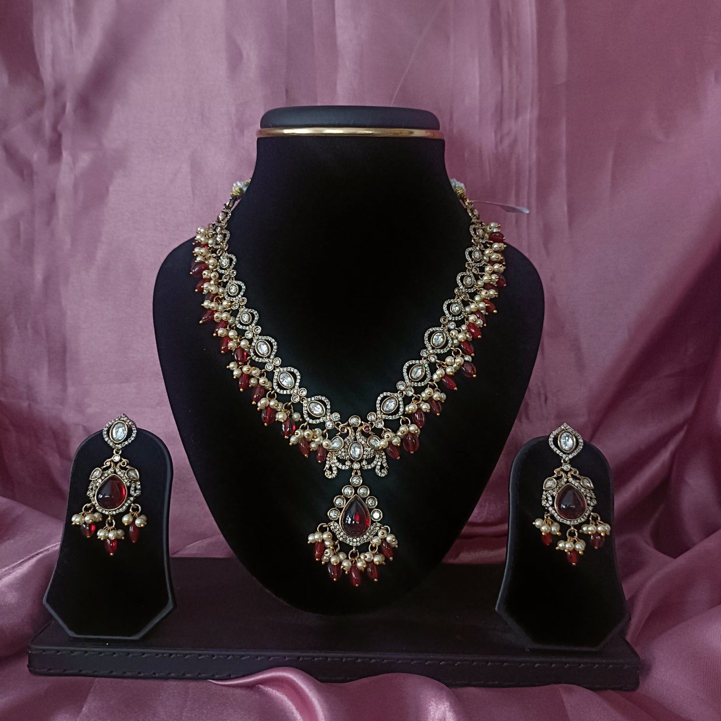 Elegant Maroon Beads Short Necklace