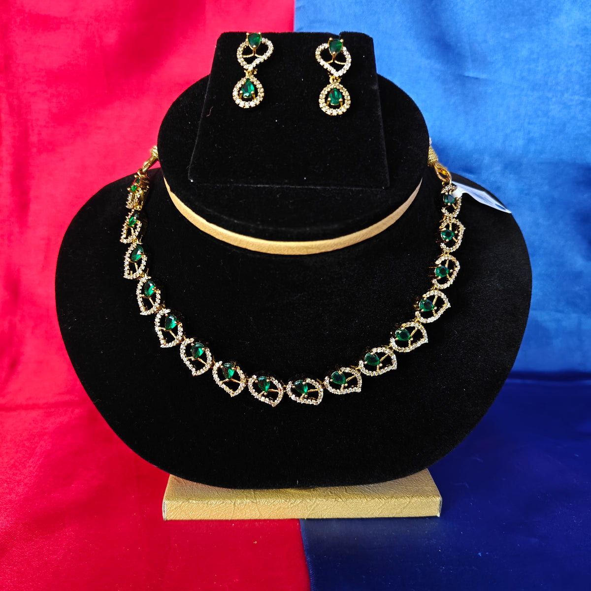 Beautiful Mini Haaram In Green Stone