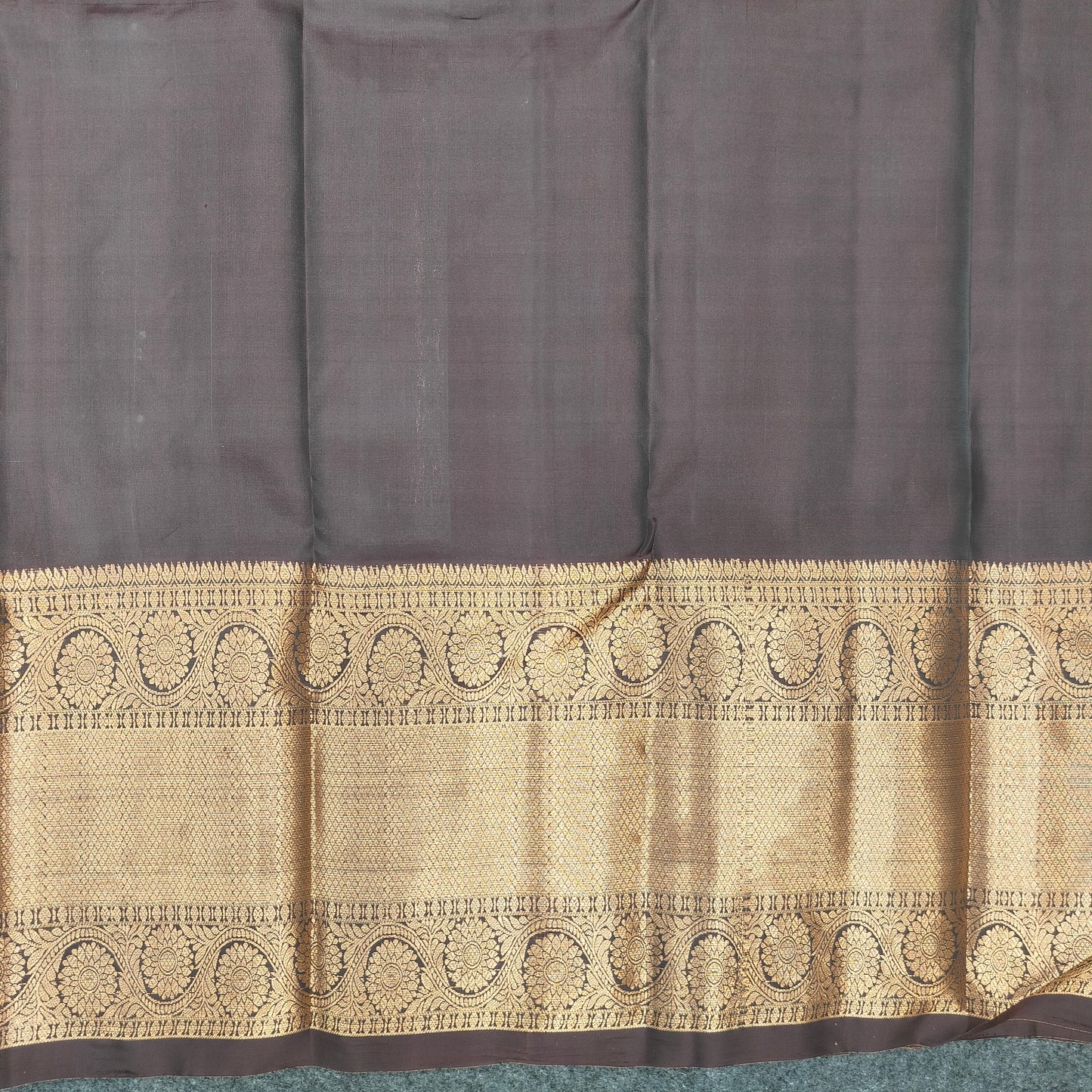 Kanchi Pattu Handloom Butta Sarees