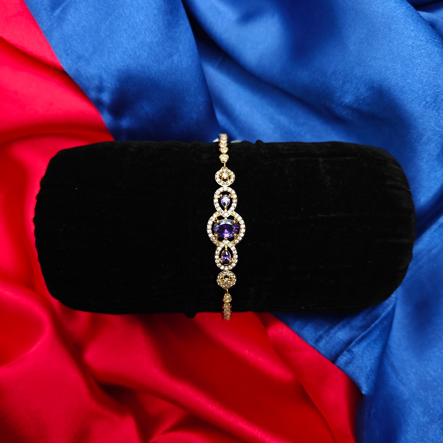 Beautiful Gold Bracelet In Lavender Stone