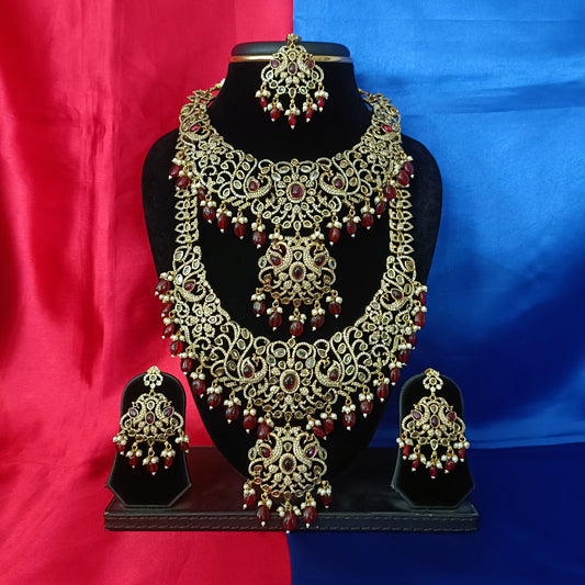 Elegant Victorian Combo Set In Maroon Beads