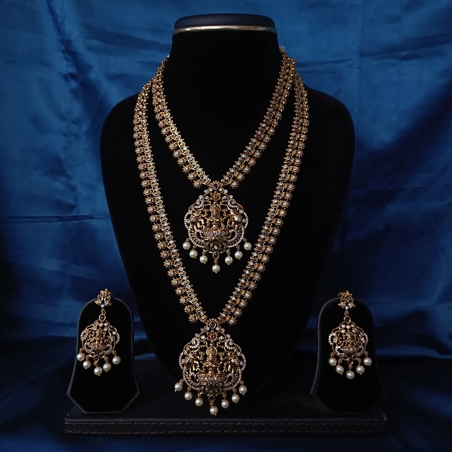 Beautiful Nakshi Combo set With Laxmi Idol