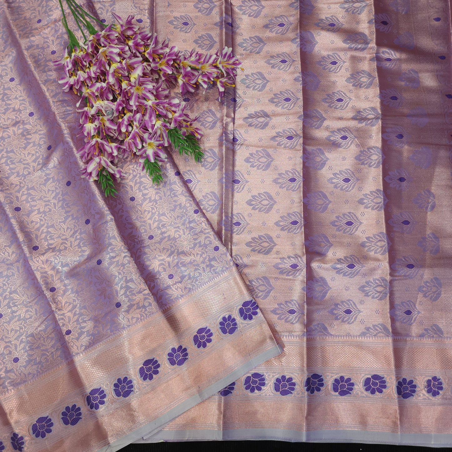 Banaras fancy Pastel combination sarees 😍