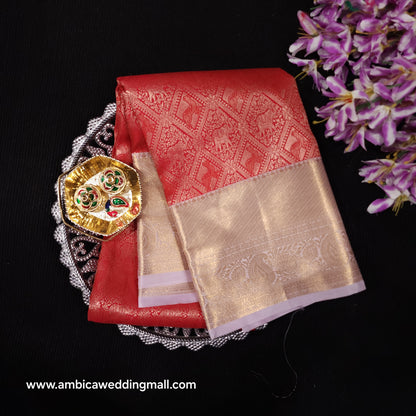 Resham Kanchi Pattu Contrast Border Saree
