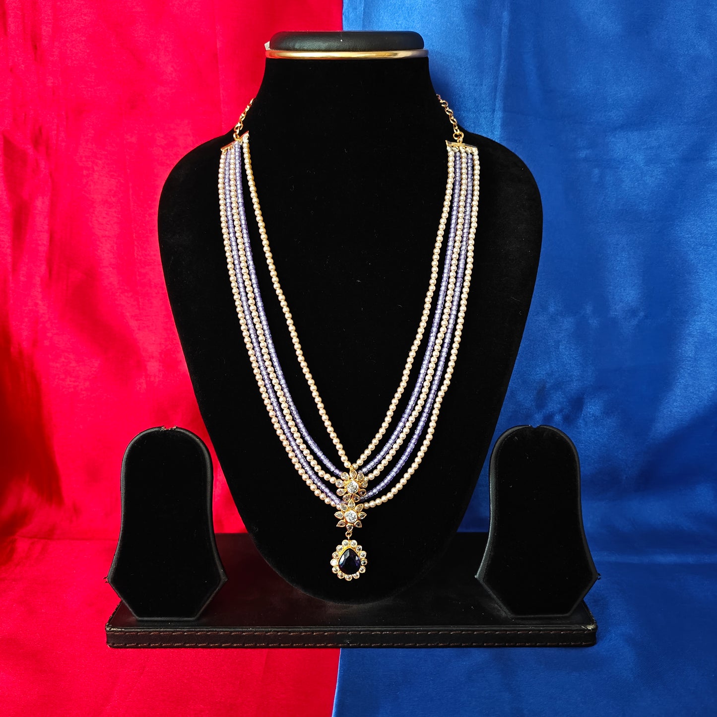 Elegant Lavender Coloured Honex Mala With Pearls