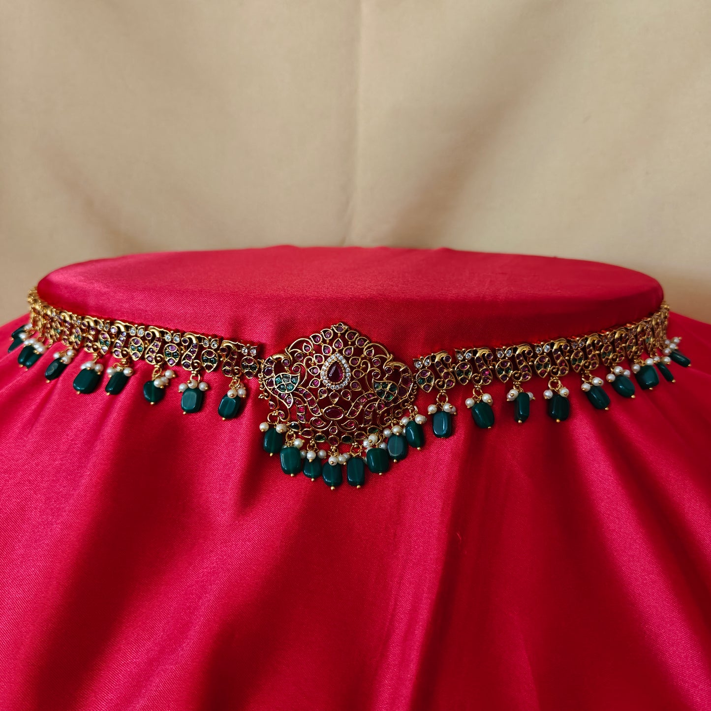 Beautiful Jadau Kundan Chain Type Vaddanam