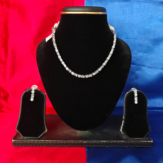 Elegant AD Short Necklace In White Coloured Stone