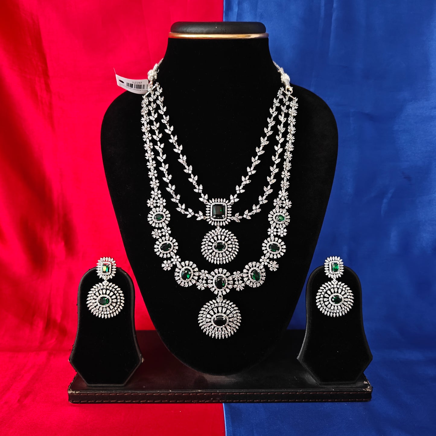 Beautiful Silver Layered Long Necklace In Green Stone