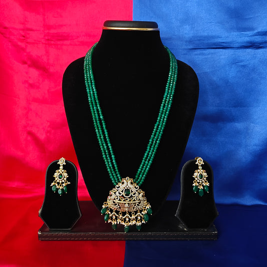 Beautiful Honex Necklace In Green Colour