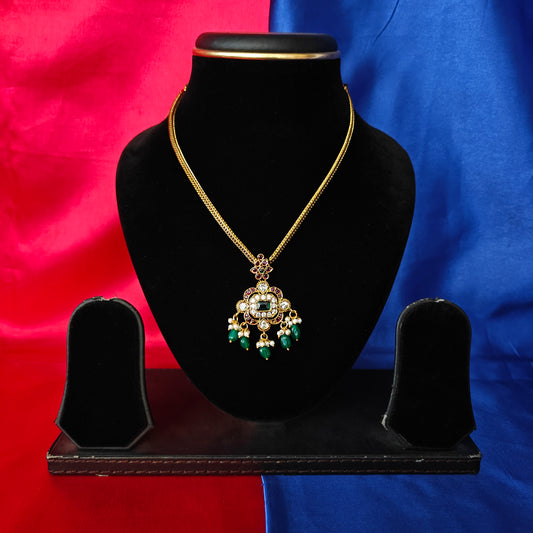 Beautiful Jadau Kundan Non Necklace