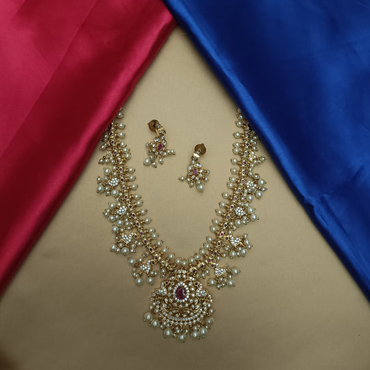 Beautiful Guttapusalu Short Necklace