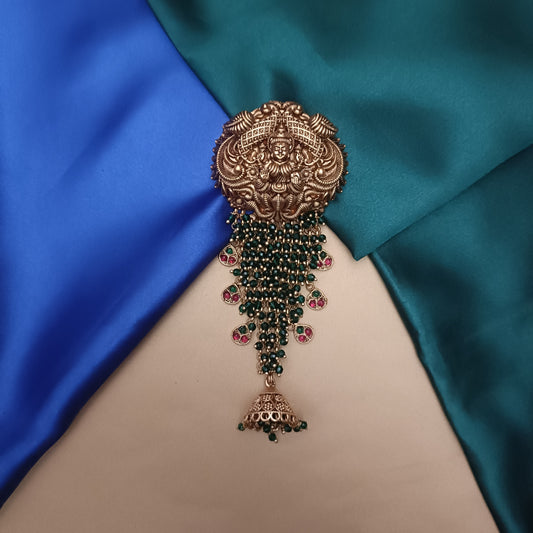 Elegant Short Jada With Green Crystals
