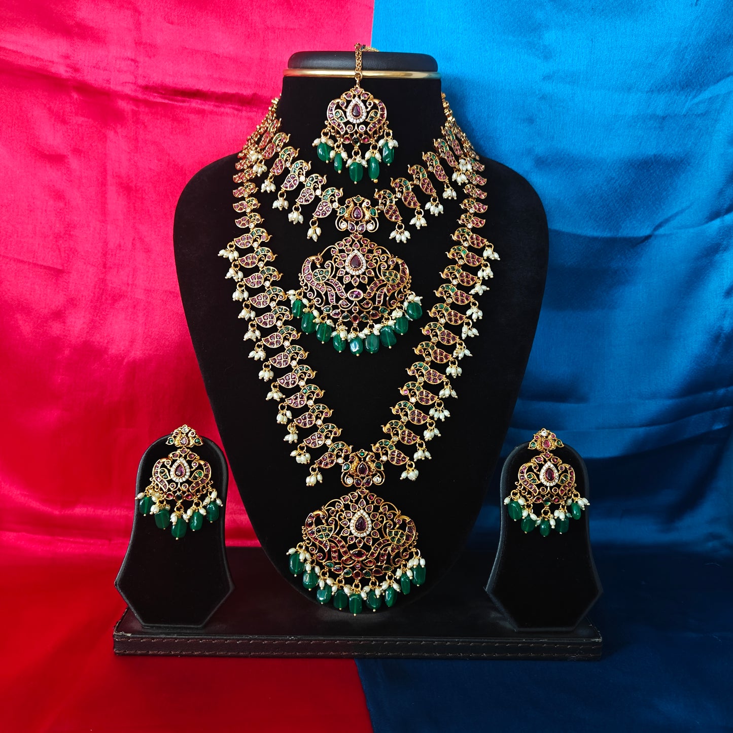 Beautiful Kundan Combo Set