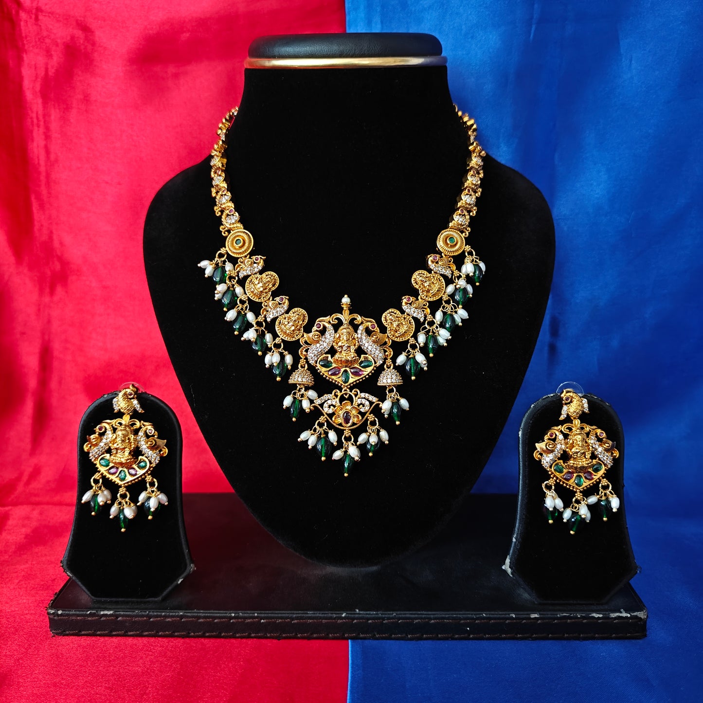Beautiful Nakshi Short Necklace