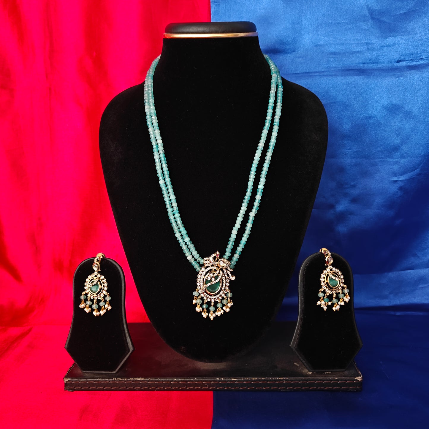 Beautiful Post Green Coloured Honex Necklace
