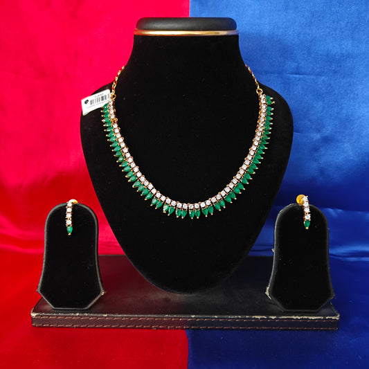 Beautiful CZ Short Necklace In Green Stone