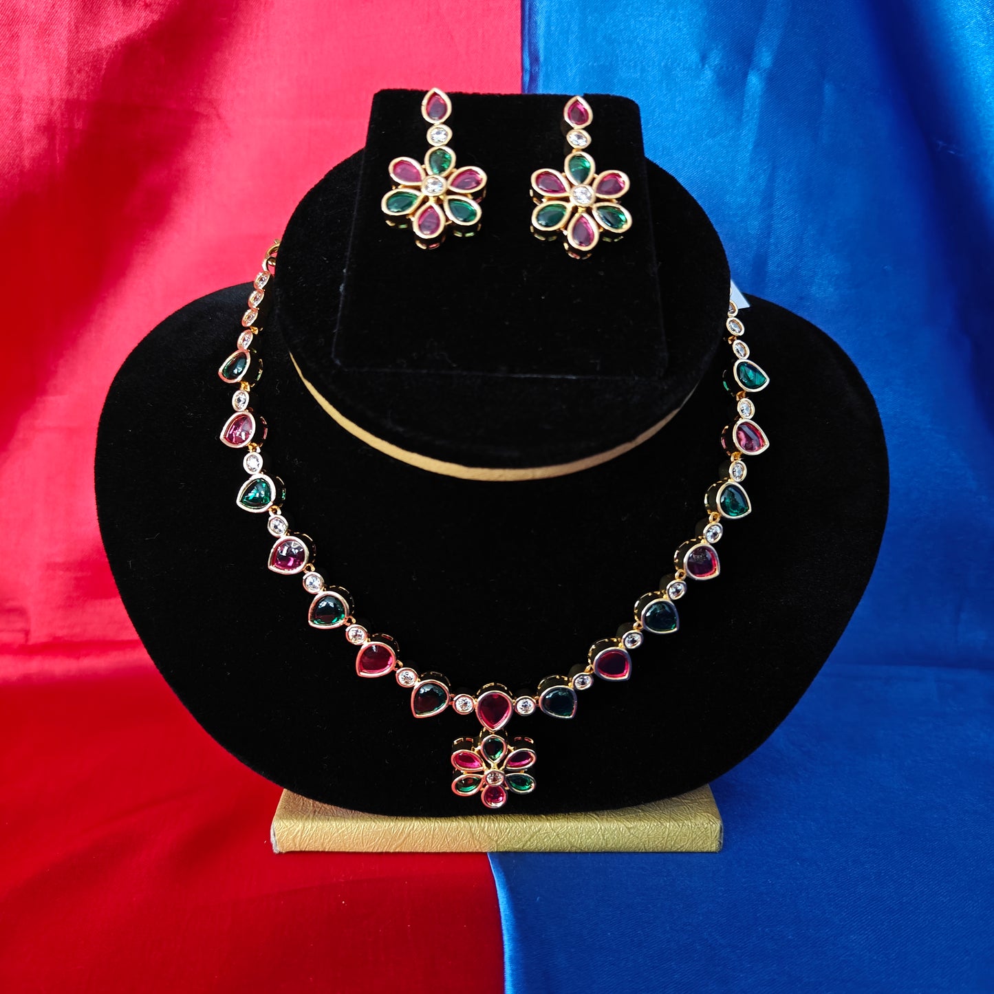 Beautiful Mini Haaram In Multi Colour Stone
