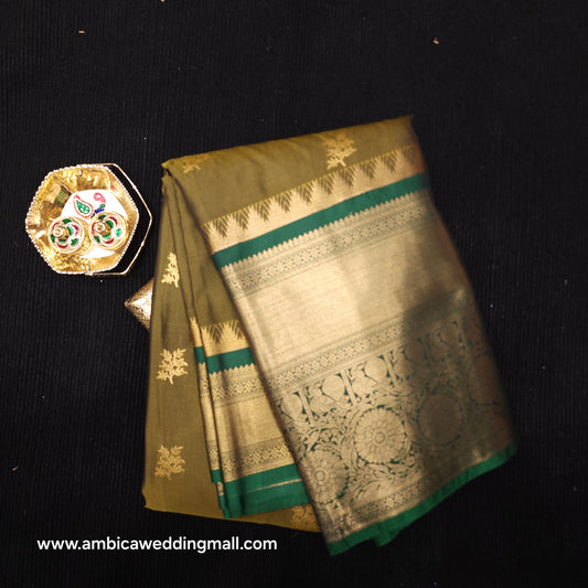 Semi Gadwal Pattu saree