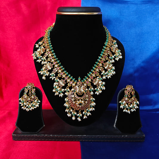 Beautiful Jadau Kundan Guttapusalu Short Necklace