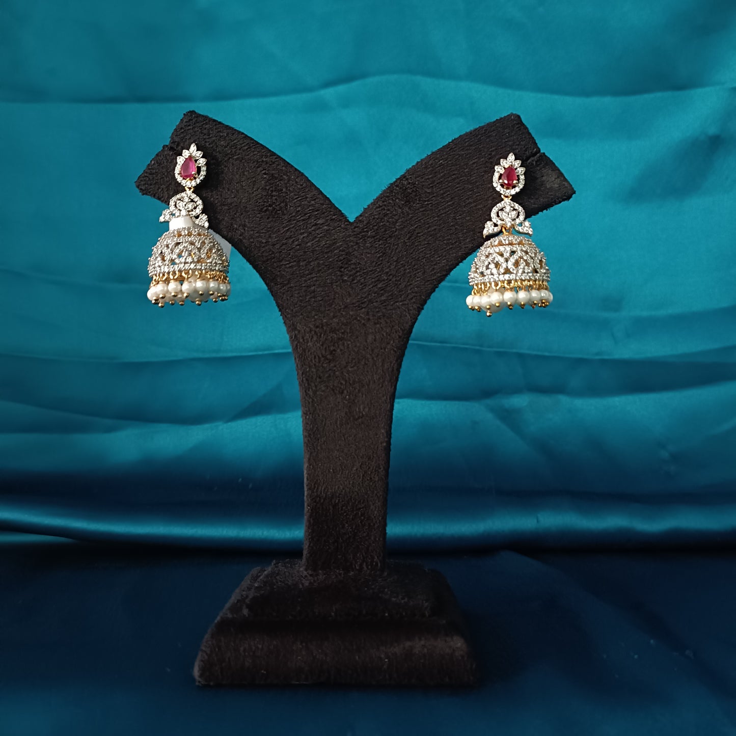 Elegant GJ Jhumkas