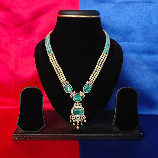 Beautiful Honex Necklace In Pista Green Stone