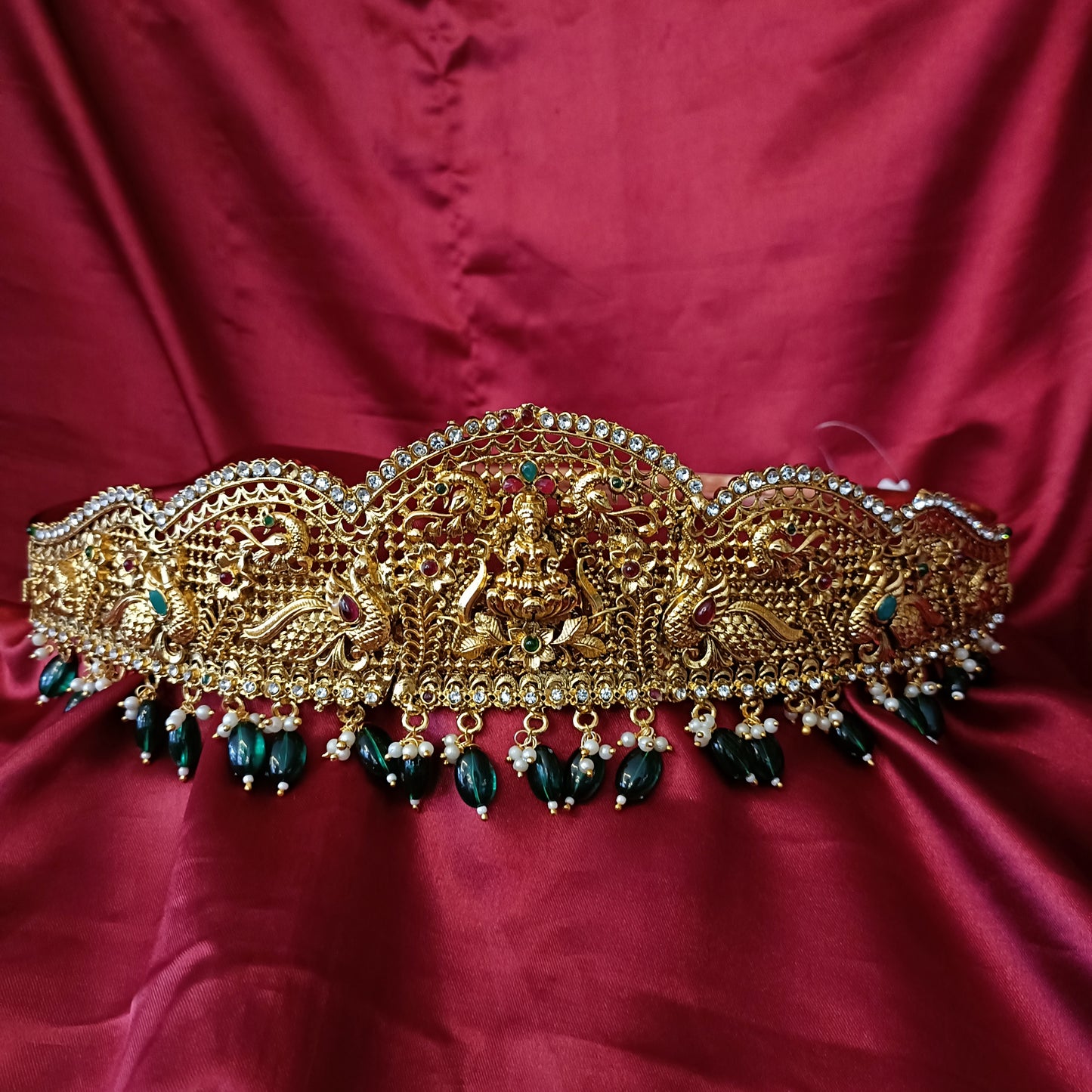 Elegant Bridal Vaddanam