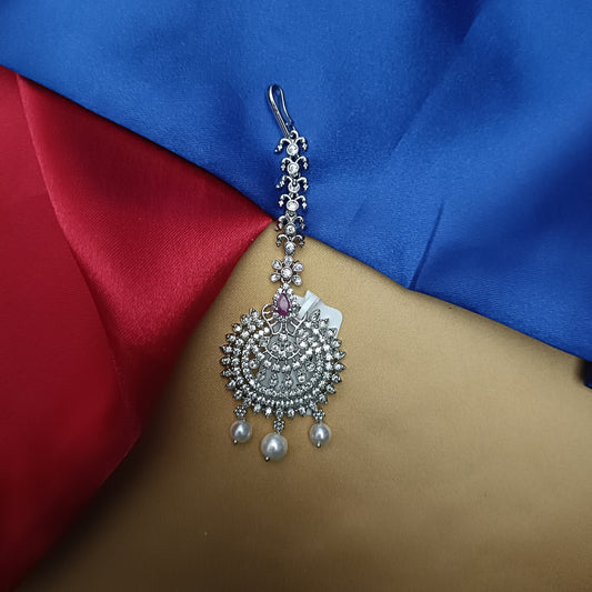 Beautiful Silver Tika In Ruby Stone