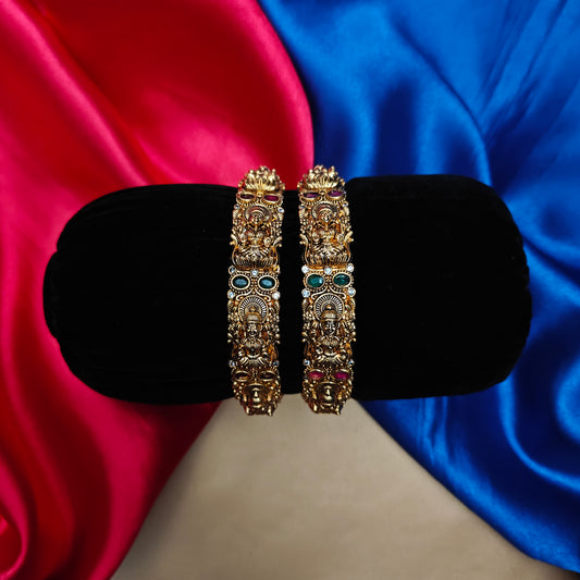 Beautiful Nakshi Bangle With Laxmi Idol