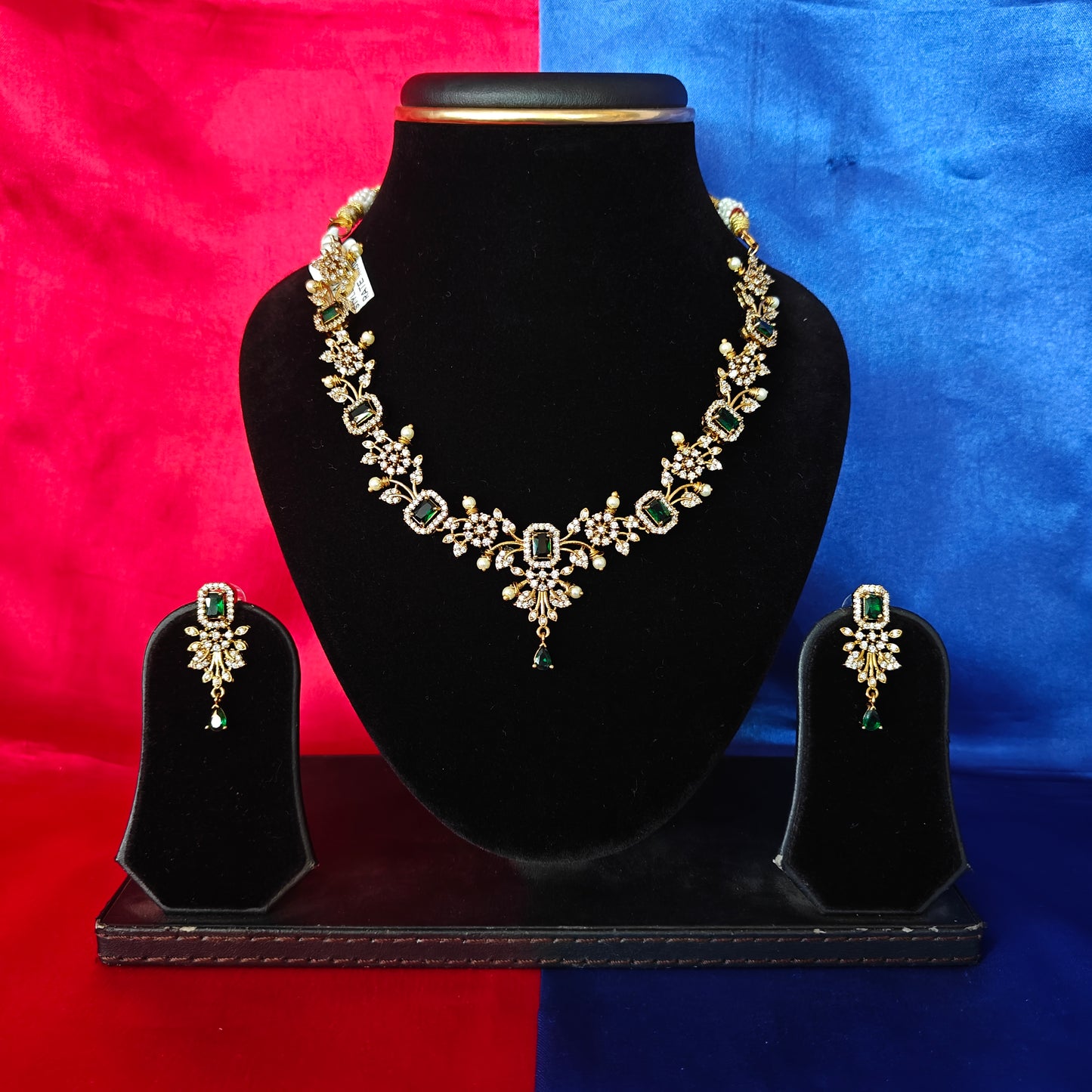 Beautiful Mini Haaram In Green Stone