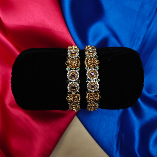 Beautiful Nakshi Bangle With Laxmi Idol