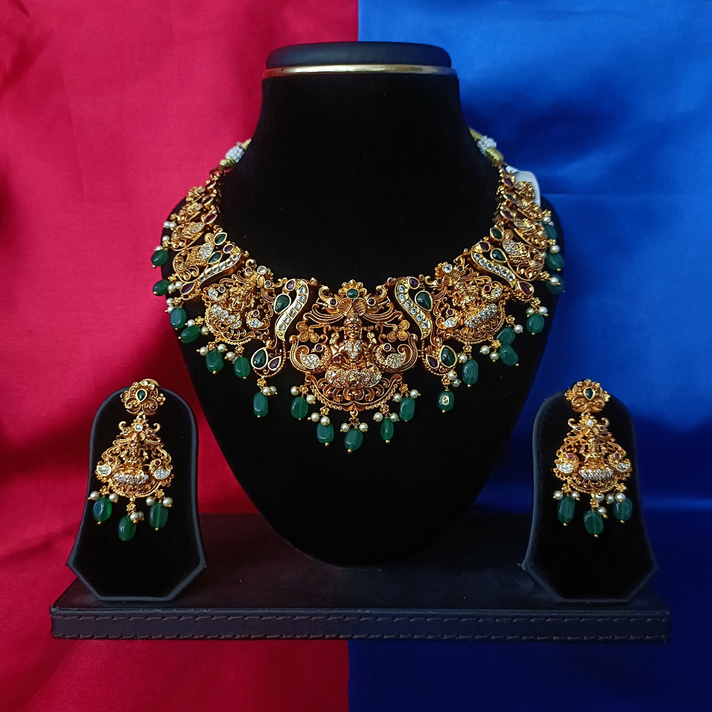 Beautiful Nakshi Short Necklace