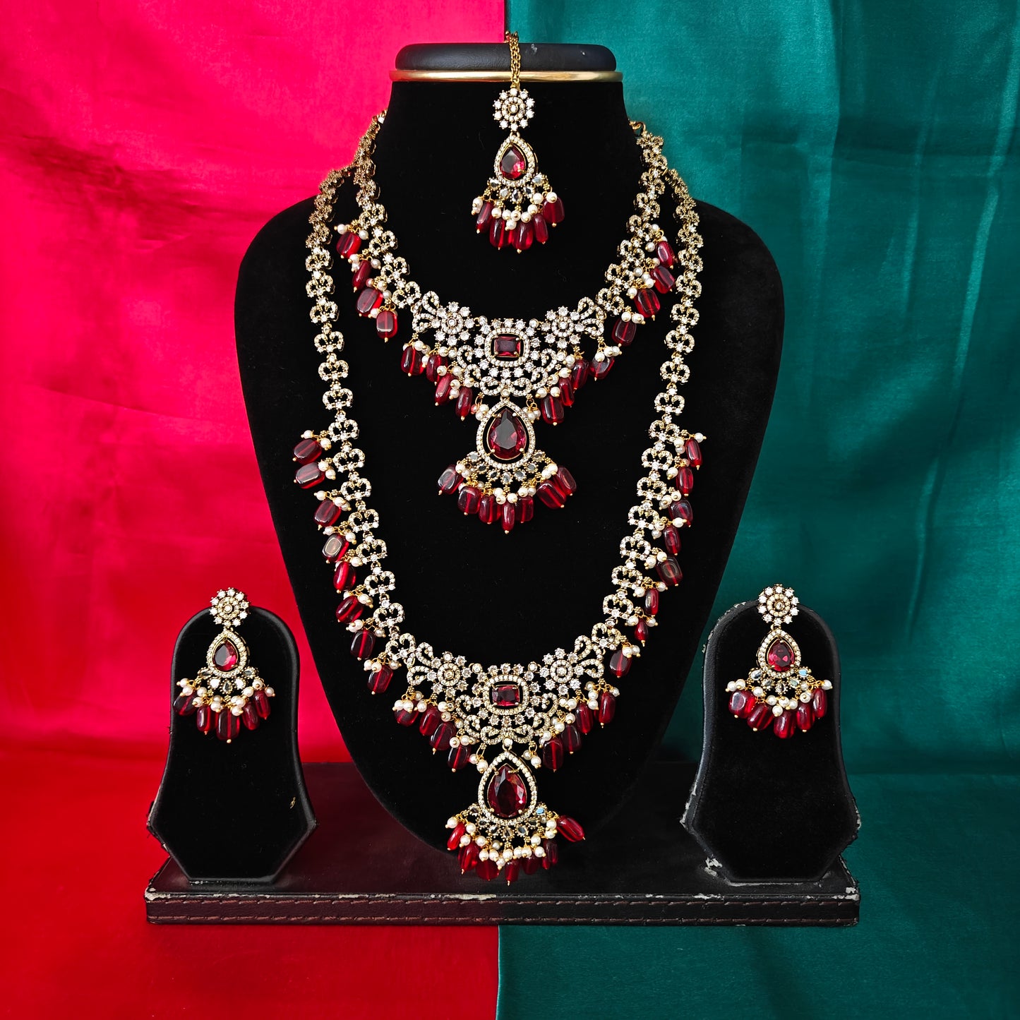 Beautiful Victorian Combo Set In Maroon Beads