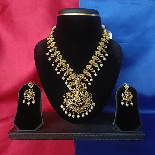 Beautiful Nakshi Short Necklace